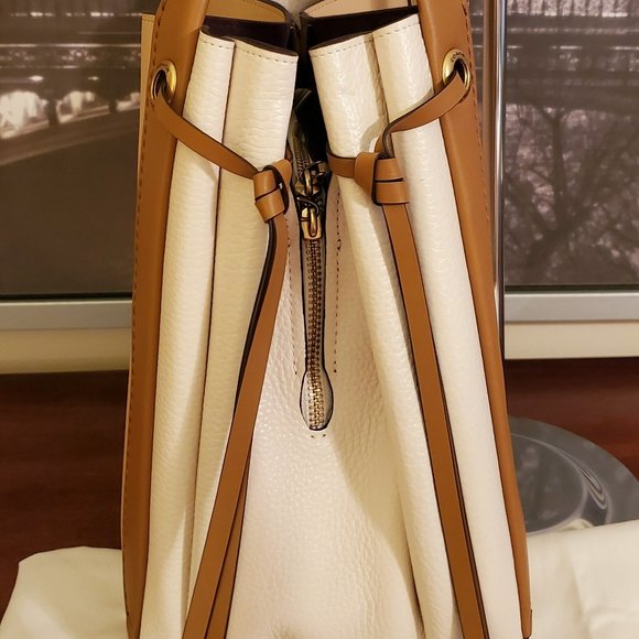 Coach - Harmony - Picture 4 of 13